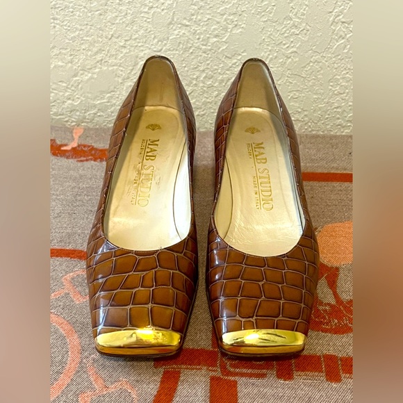 MAB STUDIO Shoes Made In Italy. US Sz 7 eU Sz 37. Genuine Croc Skin Leather. - Picture 1 of 11
